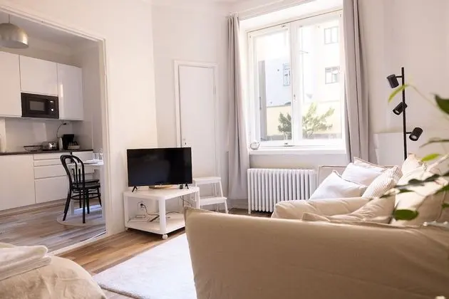 2ndhomes Bright 35m2 Courtyard Studio