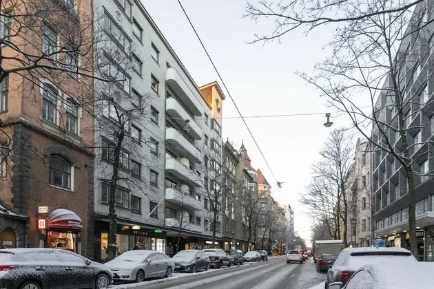 2ndhomes Modern 1BR Home w Sauna&Balcony