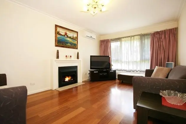 3 43 Thames Holiday Unit
