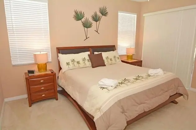 3 Bed 2 Bath Pool Home In Highlands Reserve - Oda
