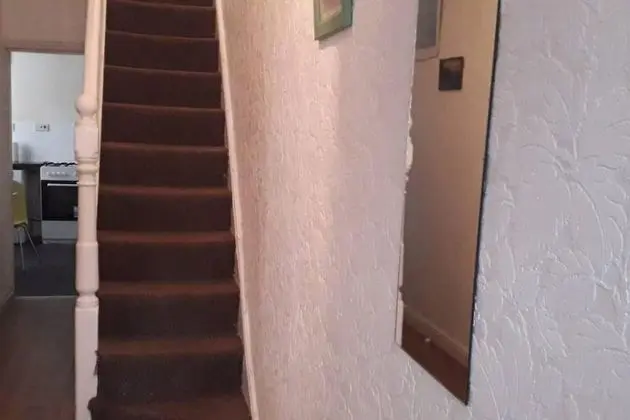 3-bed Airport House in Prime Location for Flight - Oda