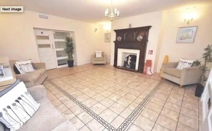 3 Bed Apartment - Mermaid Quay - Lobi