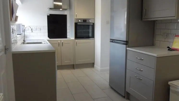 3 Bed Broomfield Road Newport Shropshire