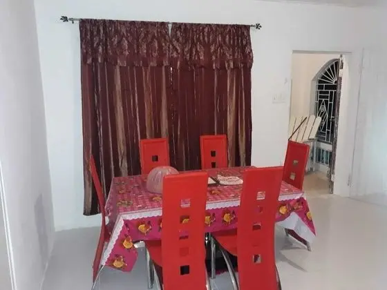 3 bed in Home in Port Marant, St. Thomas, Jamaica
