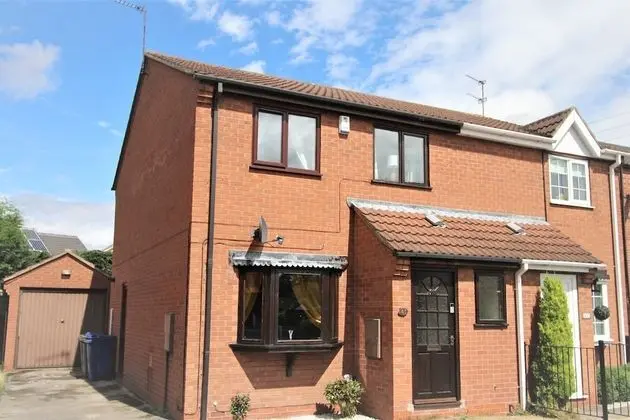 3 Bed House in Thorne Newly Refurbished Throughout