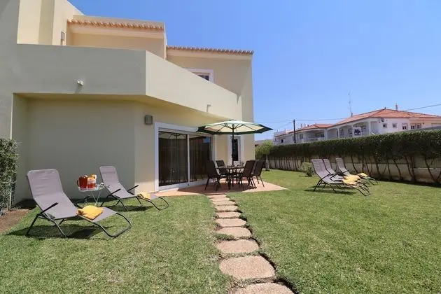 3-bed Townhouse With Pool in Albufeira Balaia - Dış Mekan