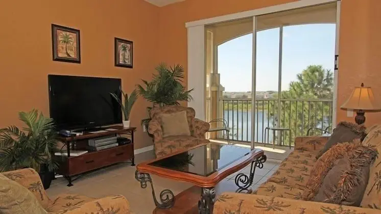 3 Bedroom 2 Bath Condo In Sought After Windsor Hills Resort