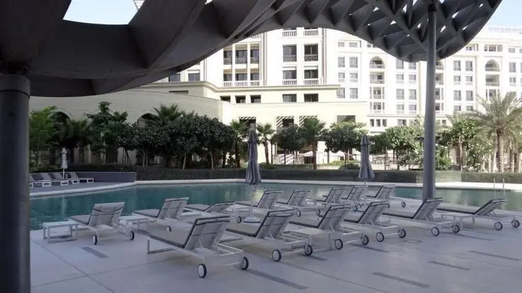 3 Bedroom Apartment in D1 Tower - Havuz