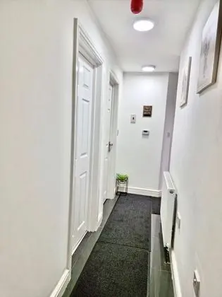 3 Bedroom Apartment Near Birmingham Airport - İç Mekan