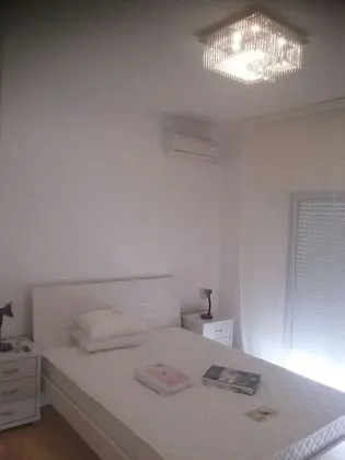 3 Bedroom Apartment with Sea View - Oda
