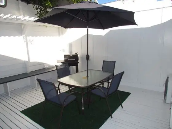 3 Bedroom House on the Beach - Yerinde Yemek
