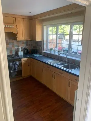 3 bedroom house in Reading - Mutfak
