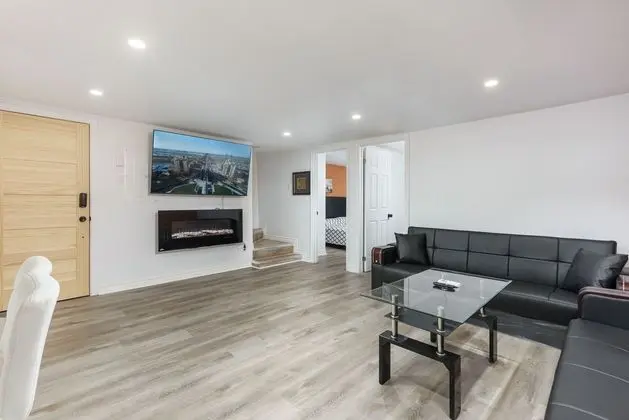3 Bedroom Loft in Downtown Free parking - Dış Mekan
