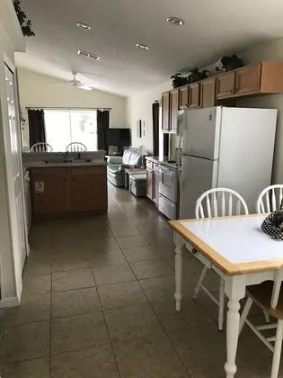 3 Bedroom Pool Home - Mutfak