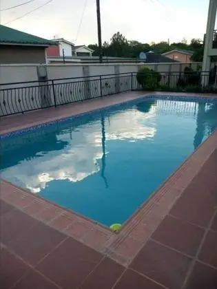 3 Bedrooms Exclusive Apartment in Kaludu