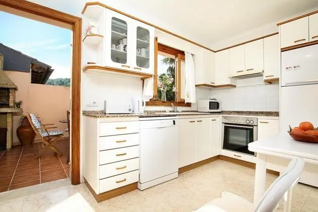Villa - 3 Bedrooms with Pool and WiFi - 108757 - Mutfak