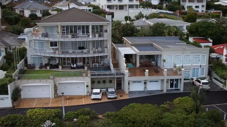 3 On Camps Bay - Havuz