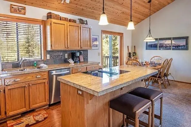 3 Paper Birch Lane - Mutfak
