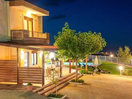 3 Villas Next to Each Other with Pool & Sea View - Dış Mekan
