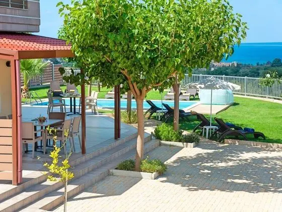 3 Villas Next to Each Other with Pool & Sea View - Dış Mekan