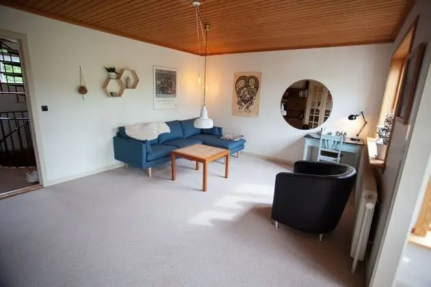 3 Storey 5 Bedroom, 3 Bathroom House in the Center of Tórshavn - Oda Düzeni