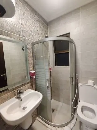 30 1-bedroom Rental Unite With Services Nearby