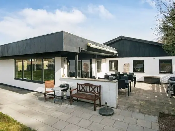 30 Person Holiday Home in Ebeltoft-by Traum