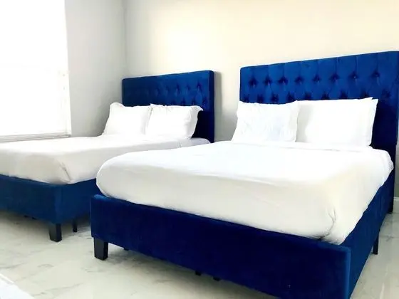 301 - Super Clean & Beautiful. Pools, Gym, Lake - Oda