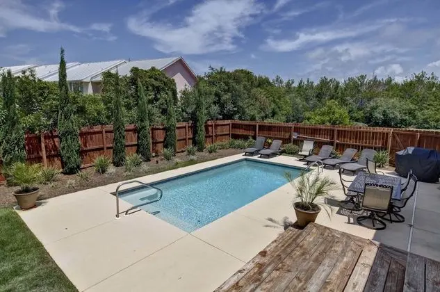 30A Beach House - Walking on Sunshine by Panhandle Getaways - Havuz