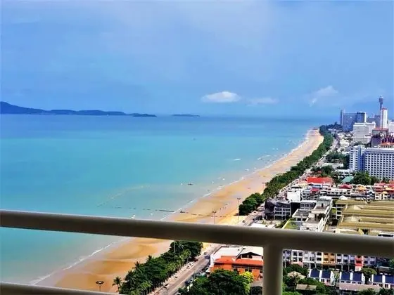 30th Floor Beach Condo With Stunning sea Views - 1