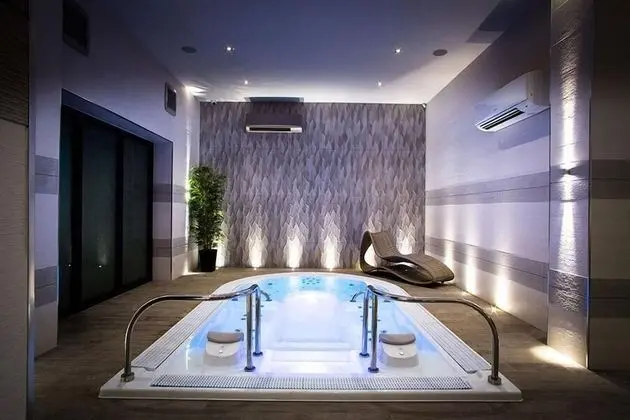 315 Bar And Restaurant - Spa