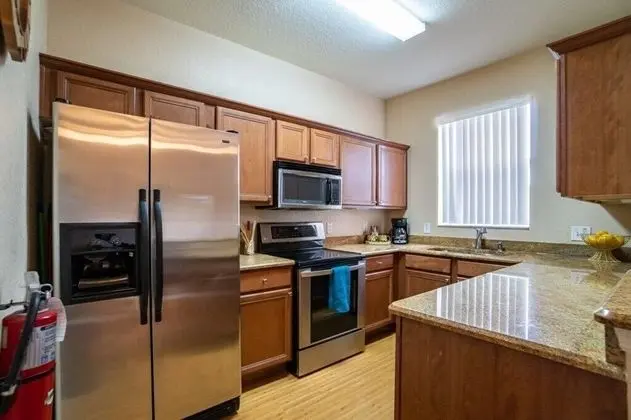 3214 Royal Palm -check OUT NEW Lower Priceing! - Mutfak