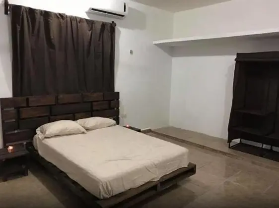 330 Hotel Altabrisa - Oda