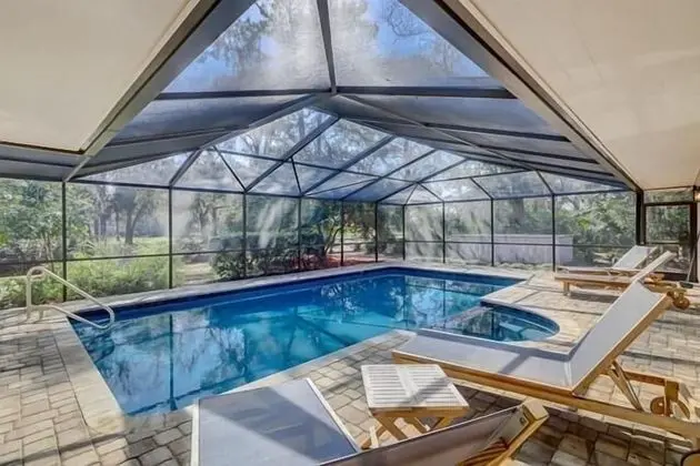 337 Greenwood Dr. at The Sea Pines Resort - Havuz
