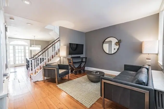 337 South 6th Street