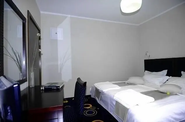 Hotel 365 - Oda