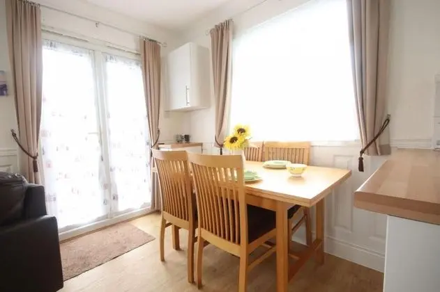 37E Medmerry Park 2 Bedroom Chalet