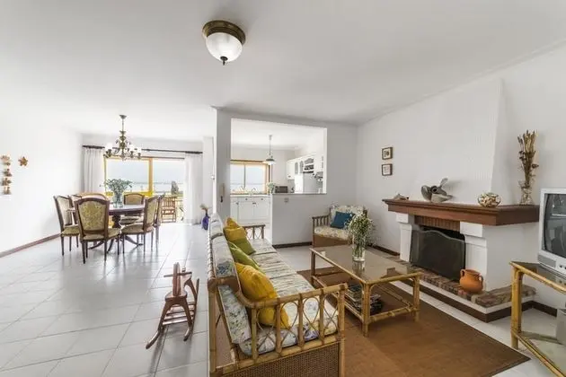 38 Rias View Apartment