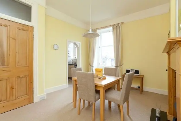 380 Mardale Crescent Apartment - Mutfak