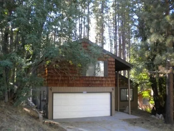 3832 Regina Rd.