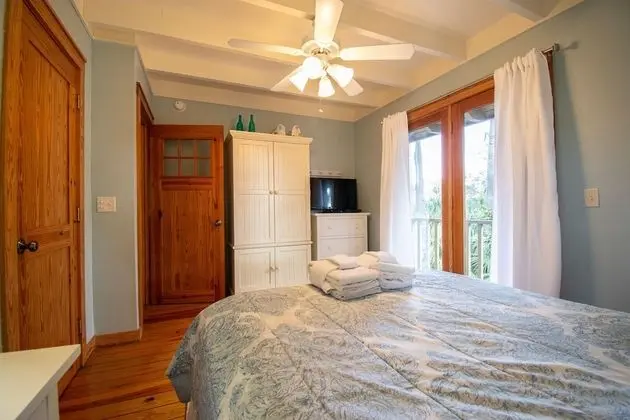 385 Wahoo Drive - Oda