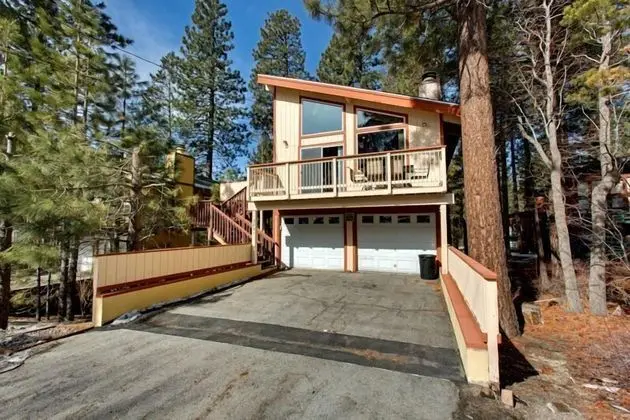 3851 Saddle Road