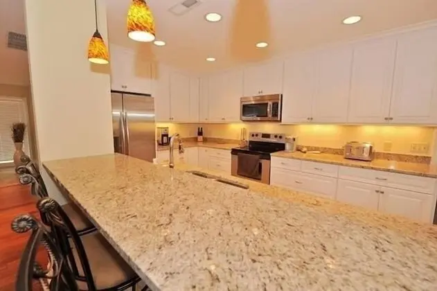 39 Deer Run Lane at The Sea Pines Resort - Mutfak
