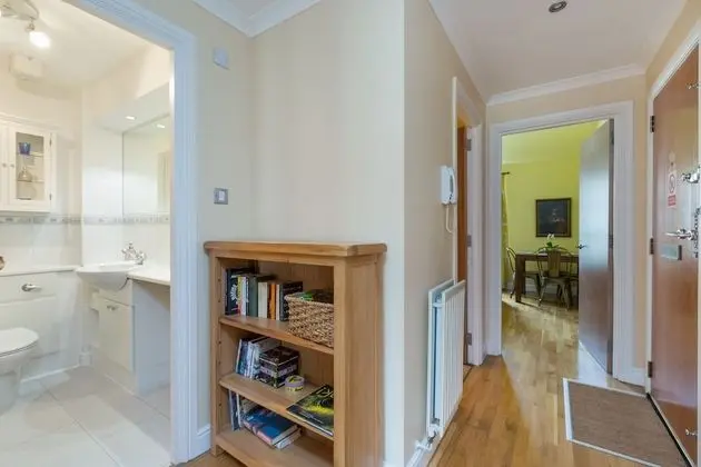 393 Old Tolbooth Wynd Apartment 3 - İç Mekan