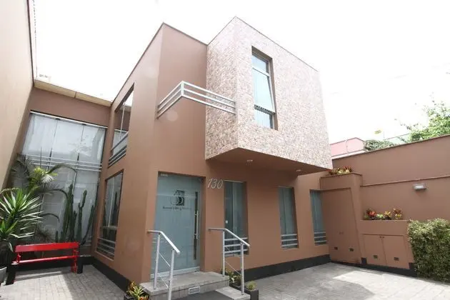 3B Barranco's chic and basic B&B