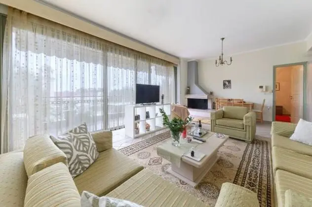 3BD Apartment in the Center - Öne Çıkan Resim