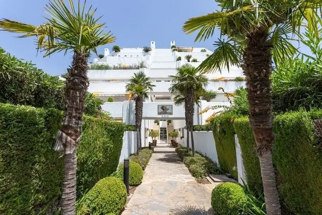 3BD Exclusive Apartment in Guadalmina Beach, Parque del sol - Dış Mekan