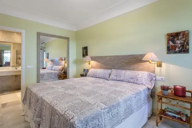 3BD Exclusive Apartment in Guadalmina Beach, Parque del sol - Oda