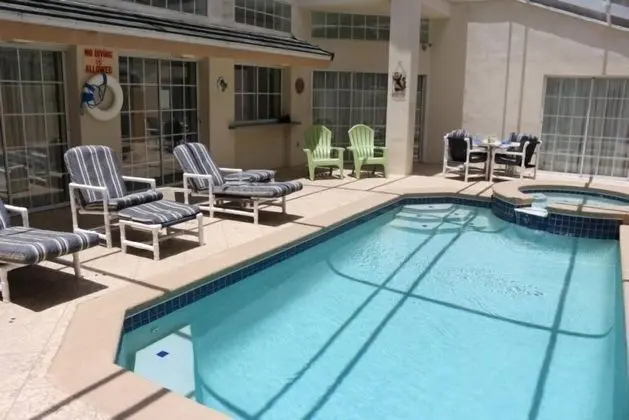 3BR 3BA Pool Home In Lindfields Reserve - Havuz