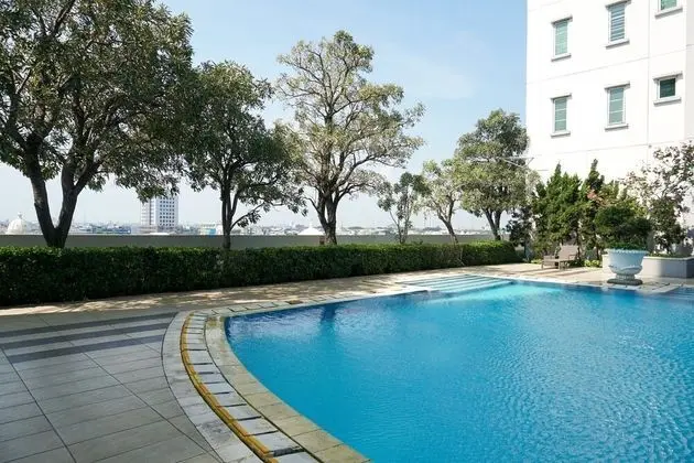 3BR Penthouse at MOI Kelapa Gading Square Apartment - Havuz